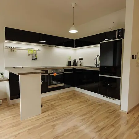 Appartement Moderny S Vlastnym Parkovanim V Blizkosti Prirody