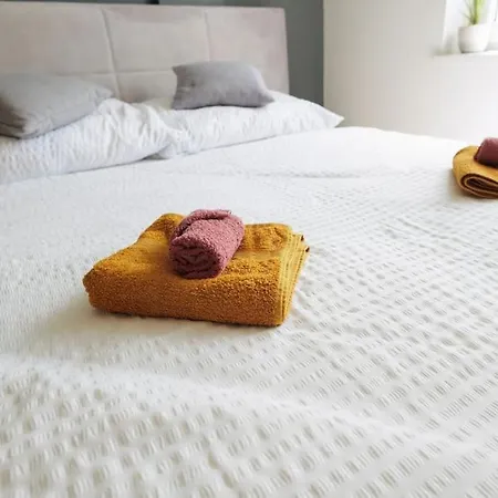 Moderný S Vlastným Parkovaním V Blízkosti Prírody *