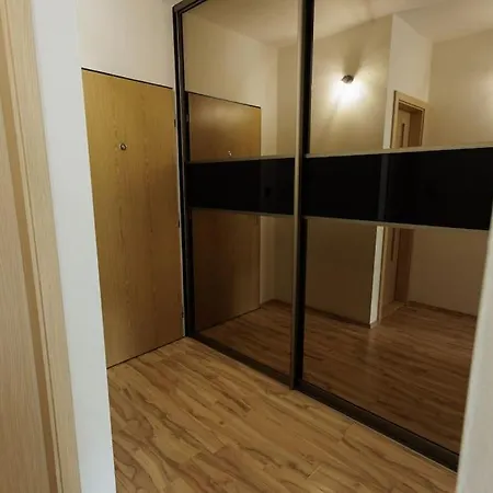 Moderný S Vlastným Parkovaním V Blízkosti Prírody * Žilina